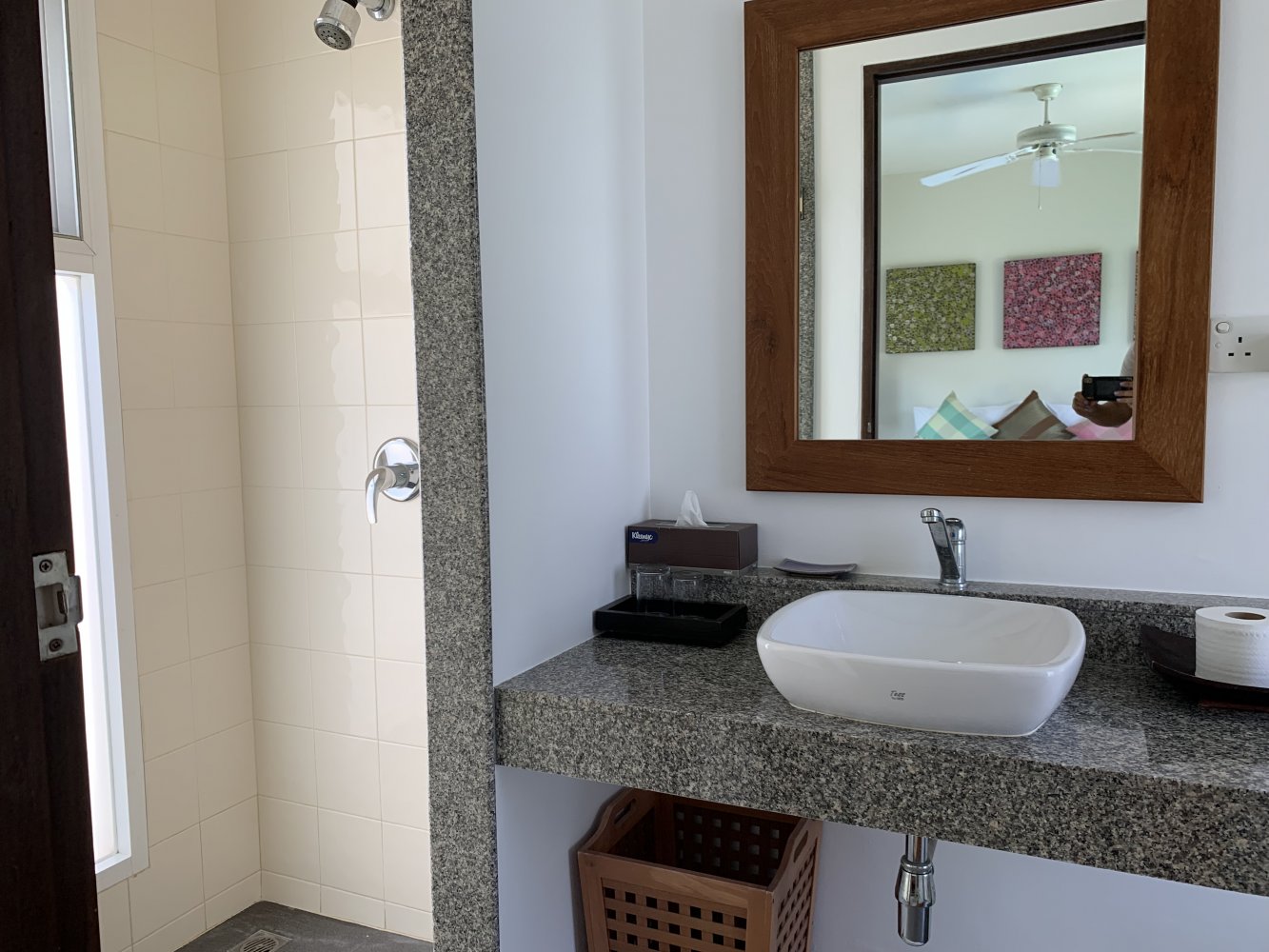 Property image - full photo 15