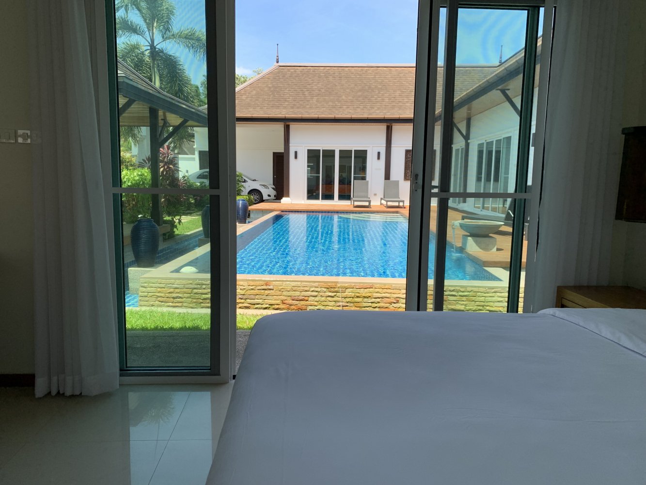Property image - full photo 4
