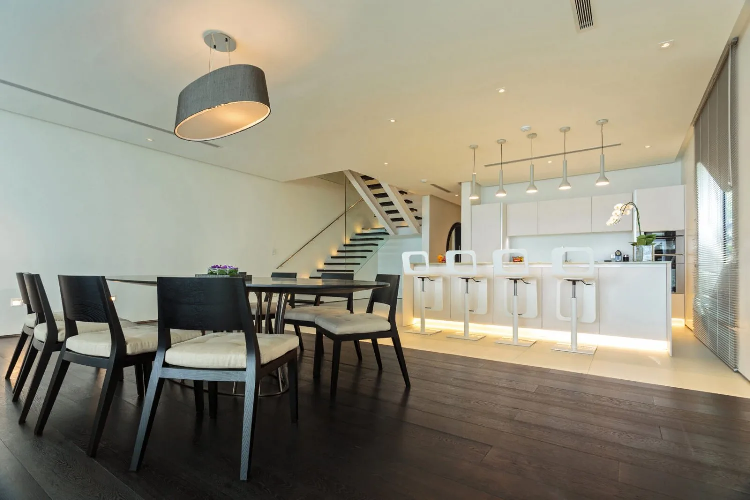 Property image - full photo 7