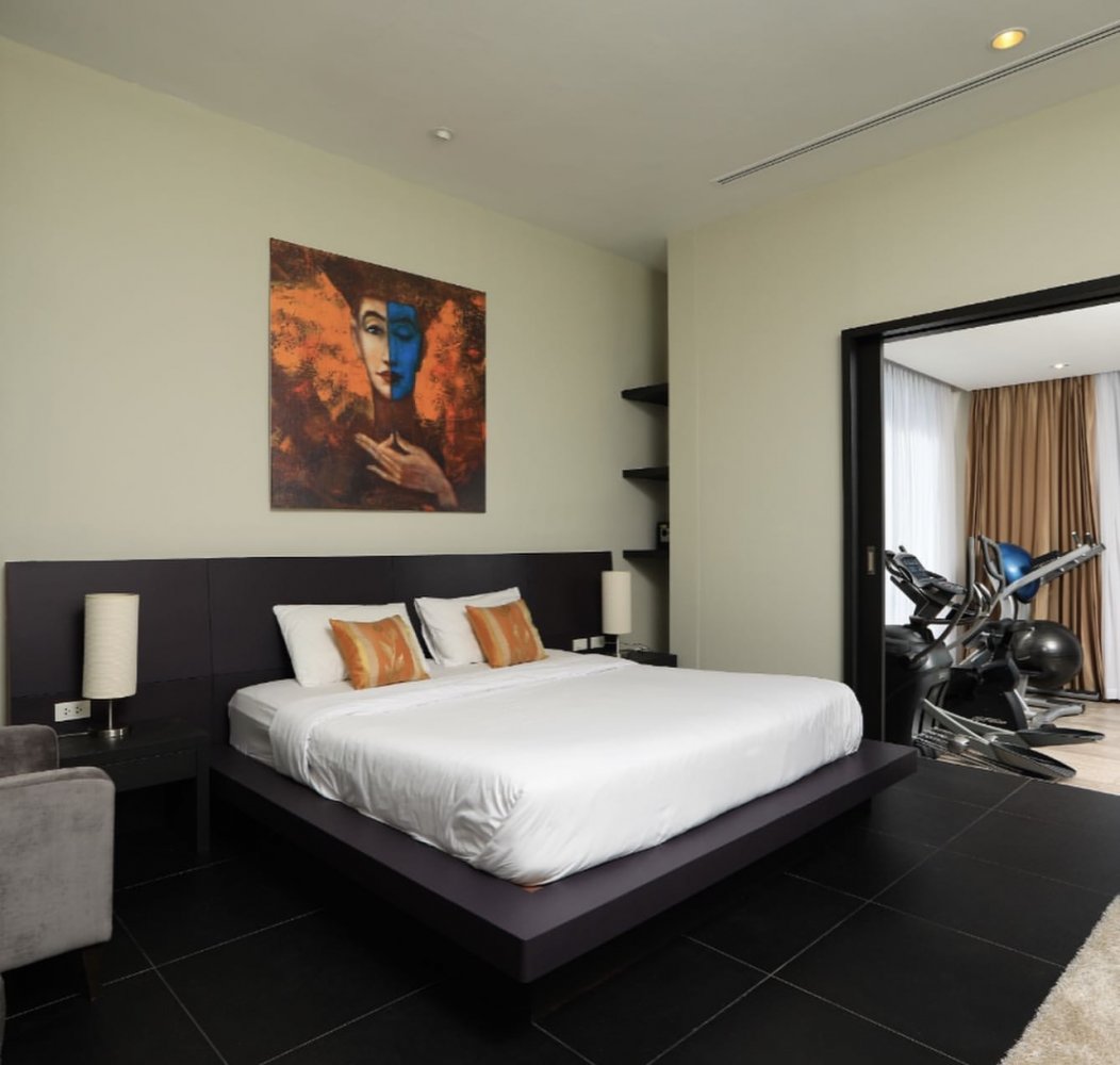 Property image - full photo 9