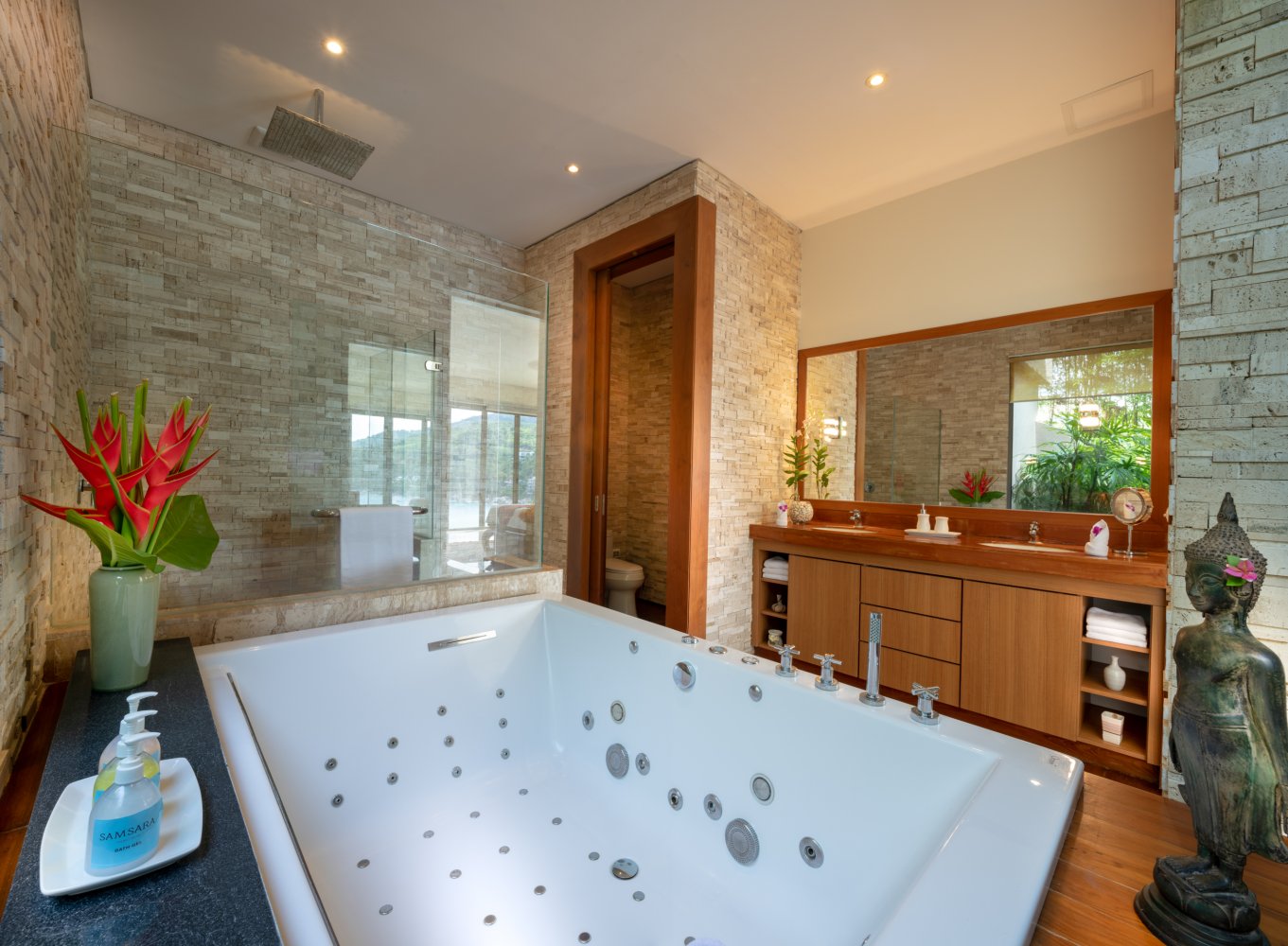 Property image - full photo 28