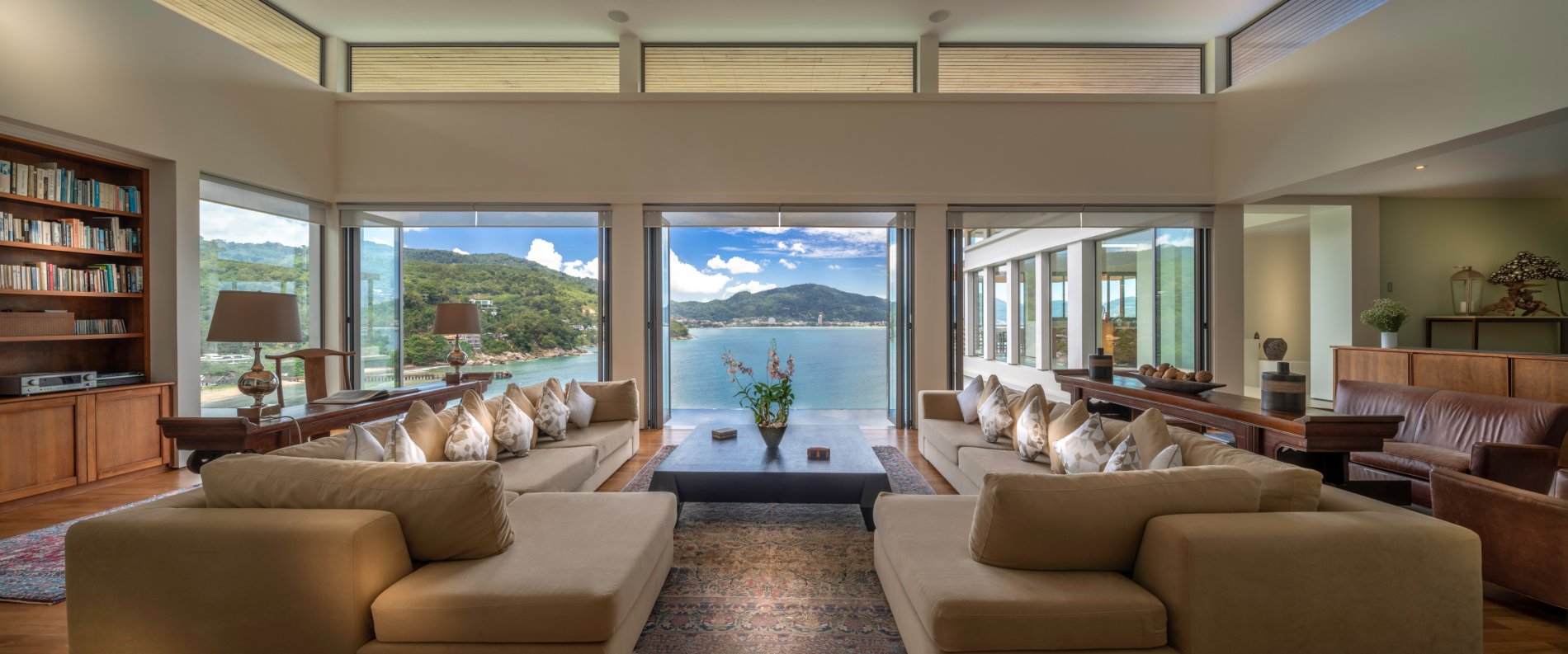 Property image - full photo 4