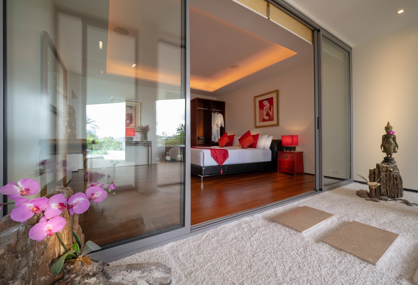 Property image - full photo 33
