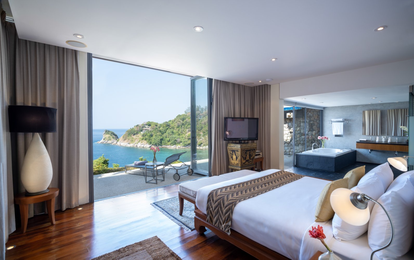 Property image - full photo 20