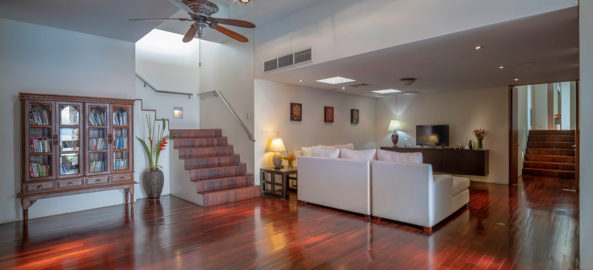 Property image - full photo 35