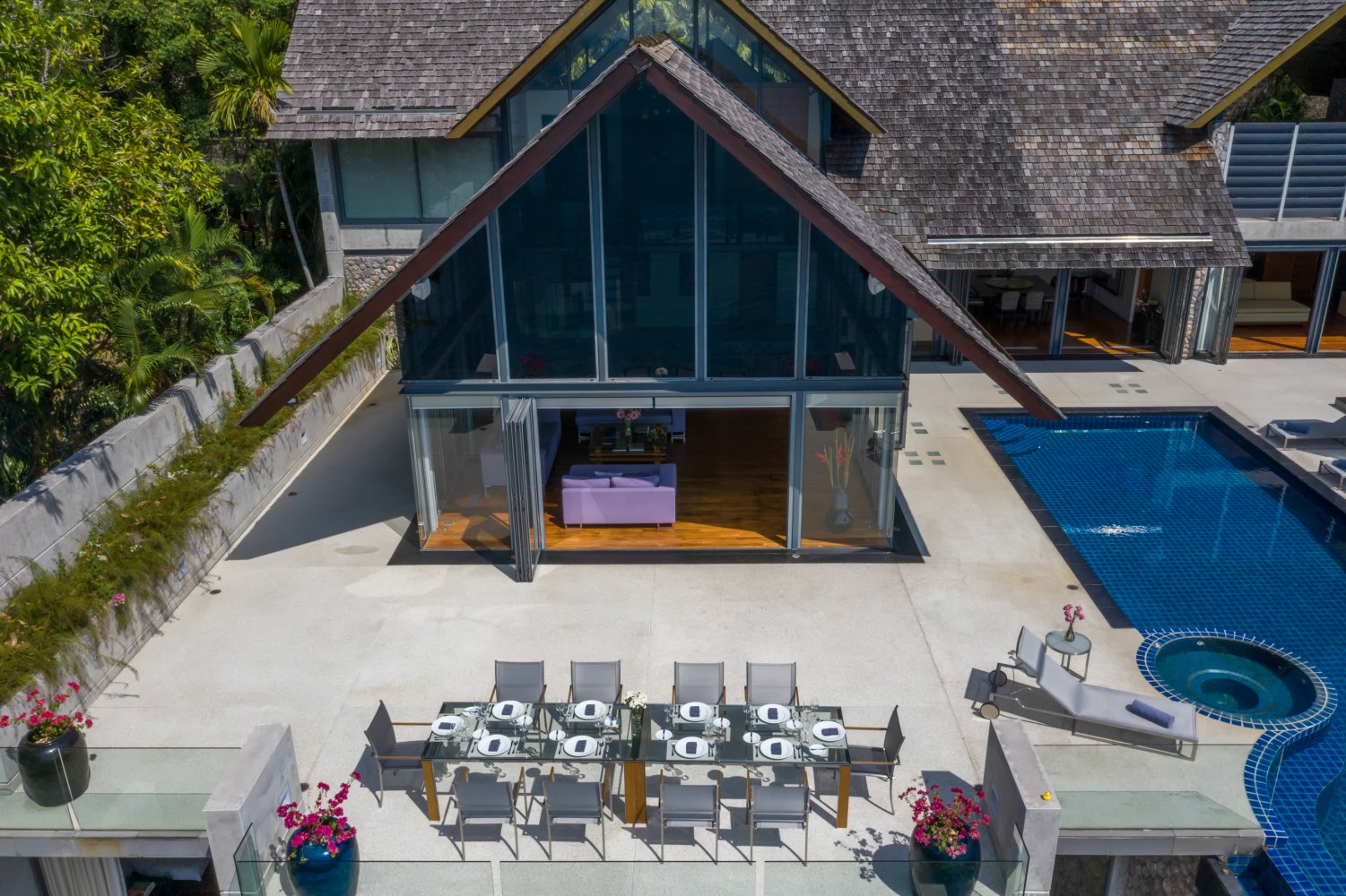 Property image - full photo 5