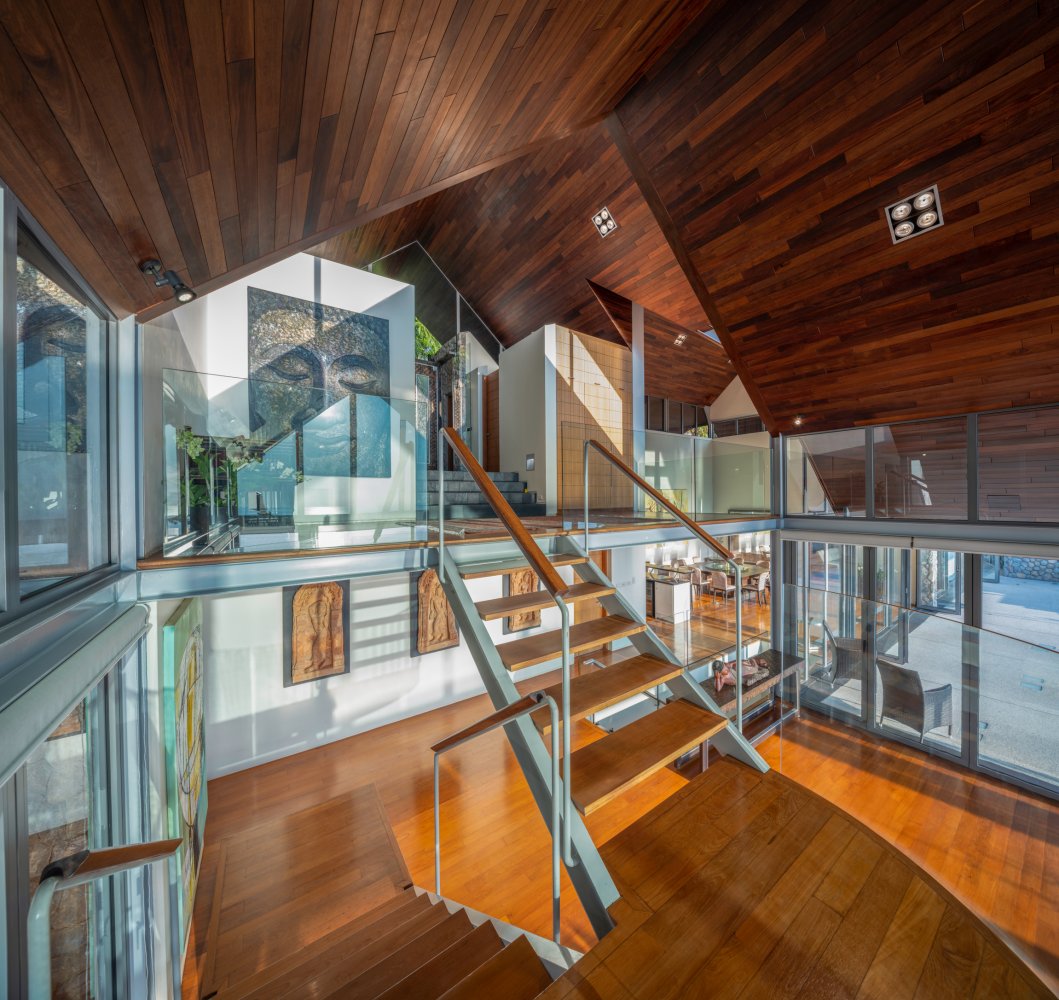 Property image - full photo 9