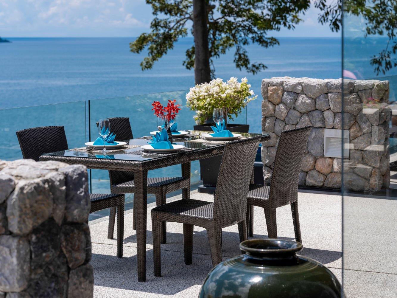 Property image - full photo 3