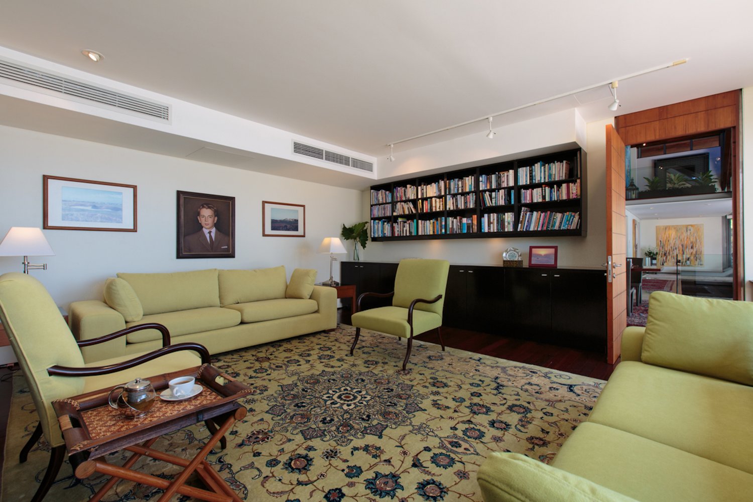 Property image - full photo 12