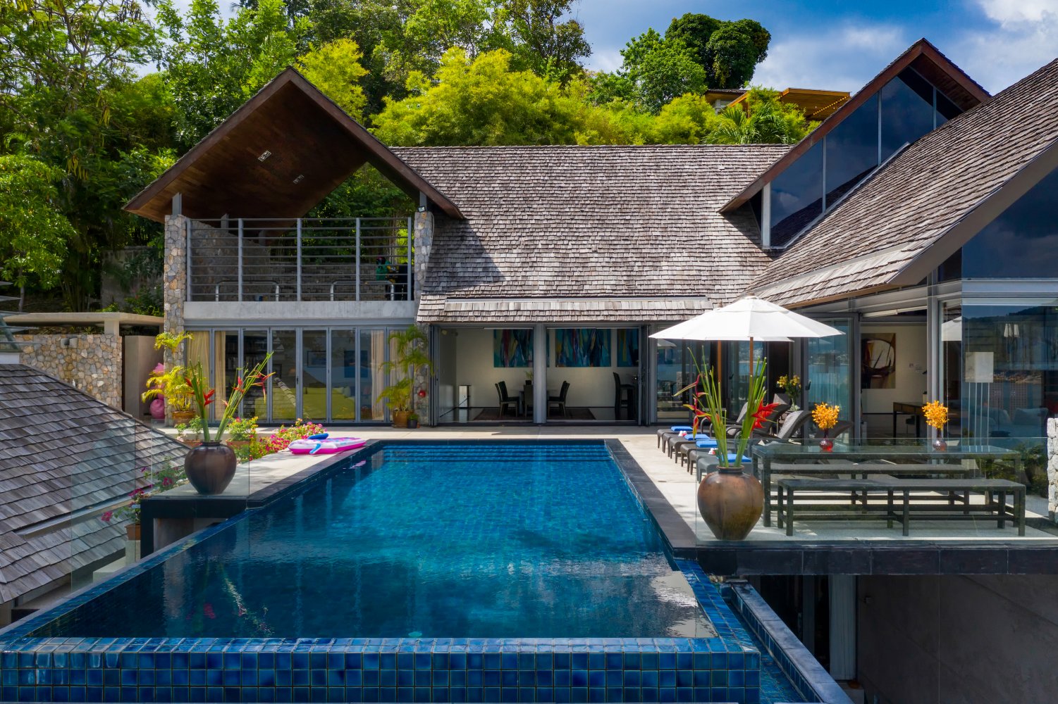 Property image - full photo 4