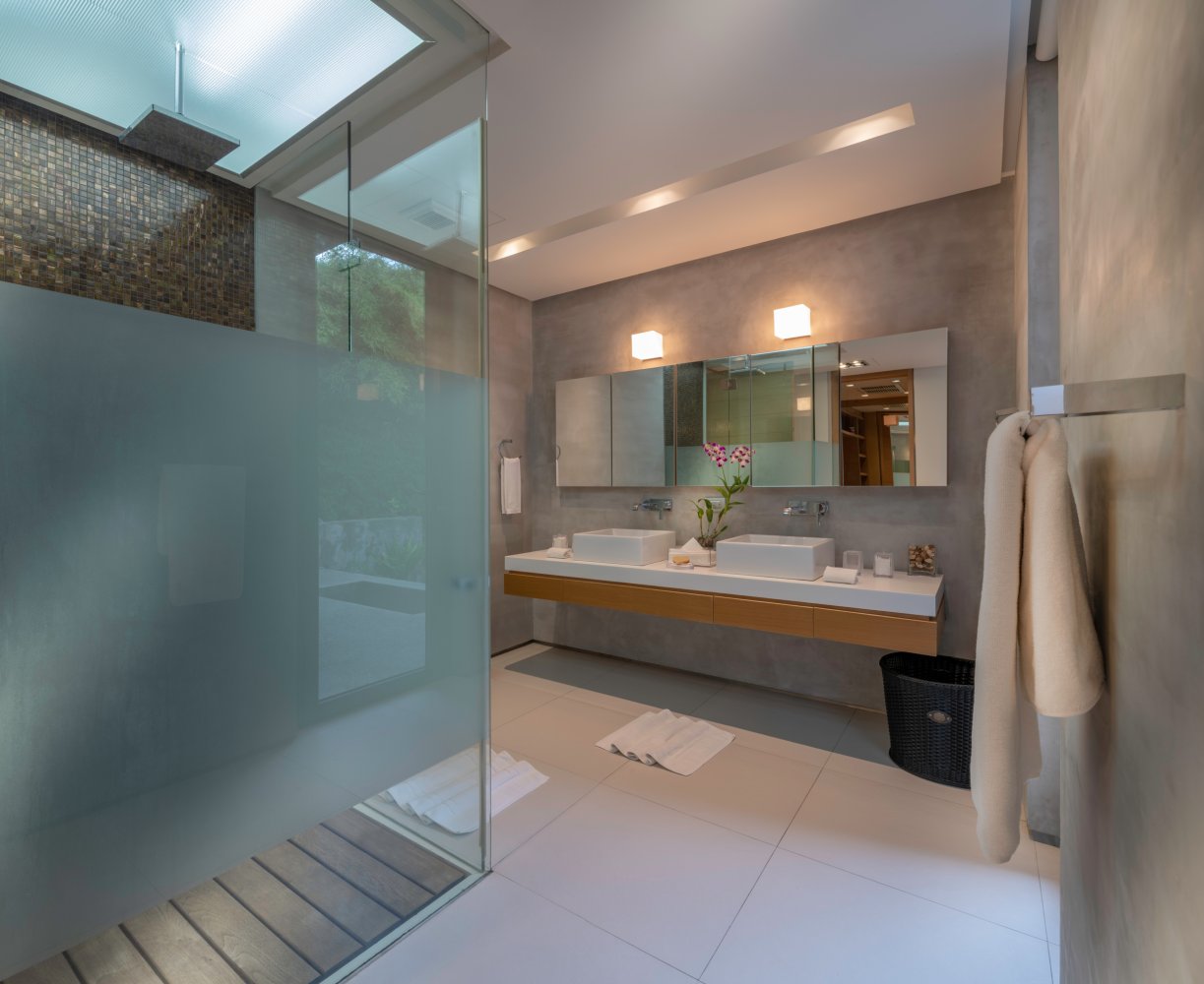 Property image - full photo 29