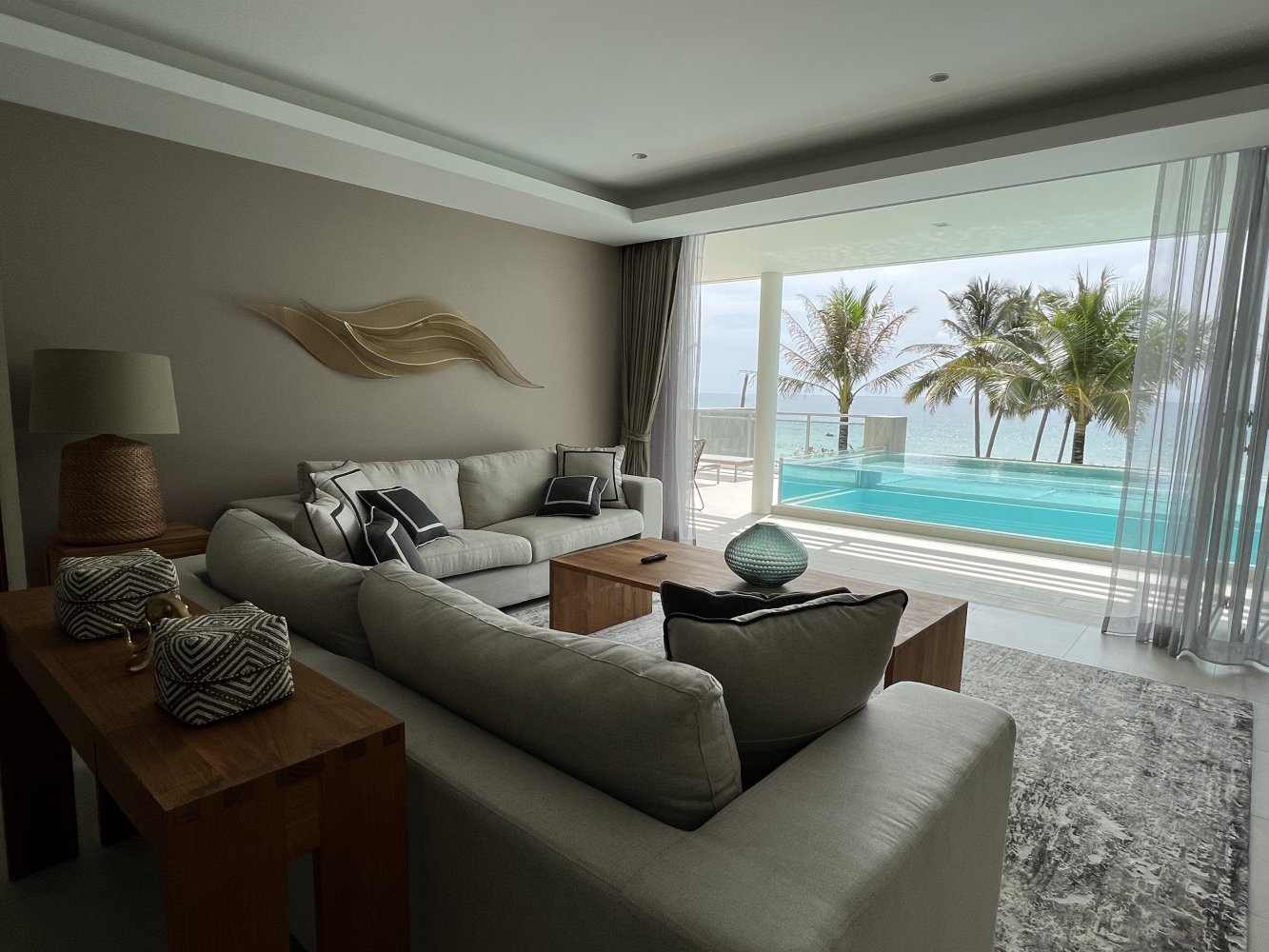 Property image - full photo 5