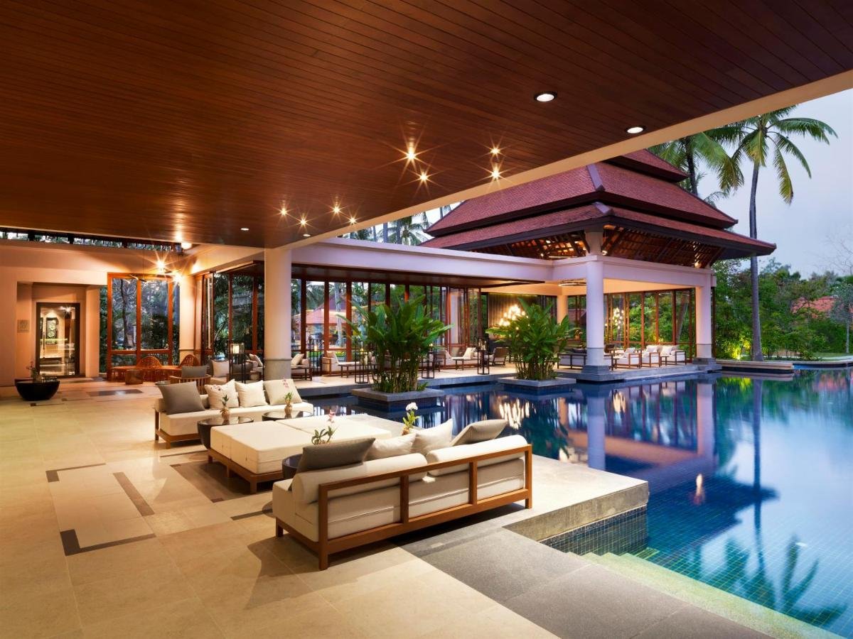 Property image - full photo 4