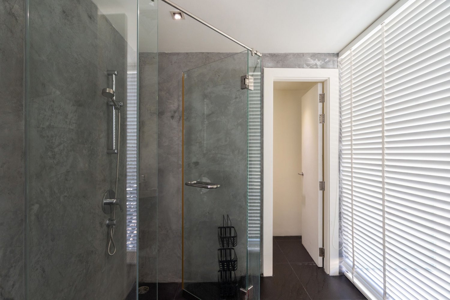 Property image - full photo 42