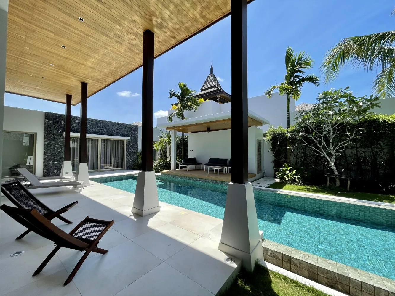 Property image - full photo 4