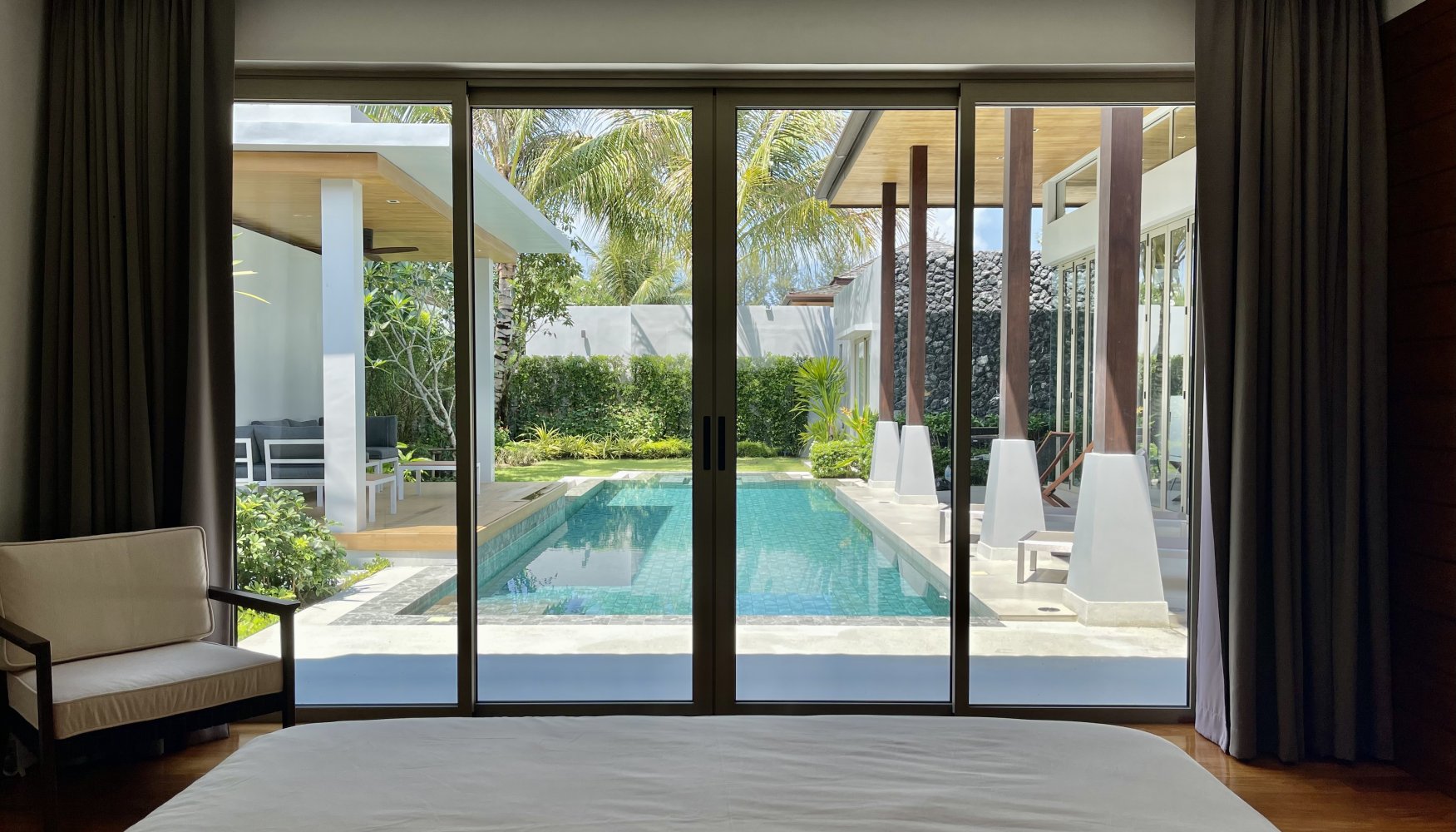 Property image - full photo 16