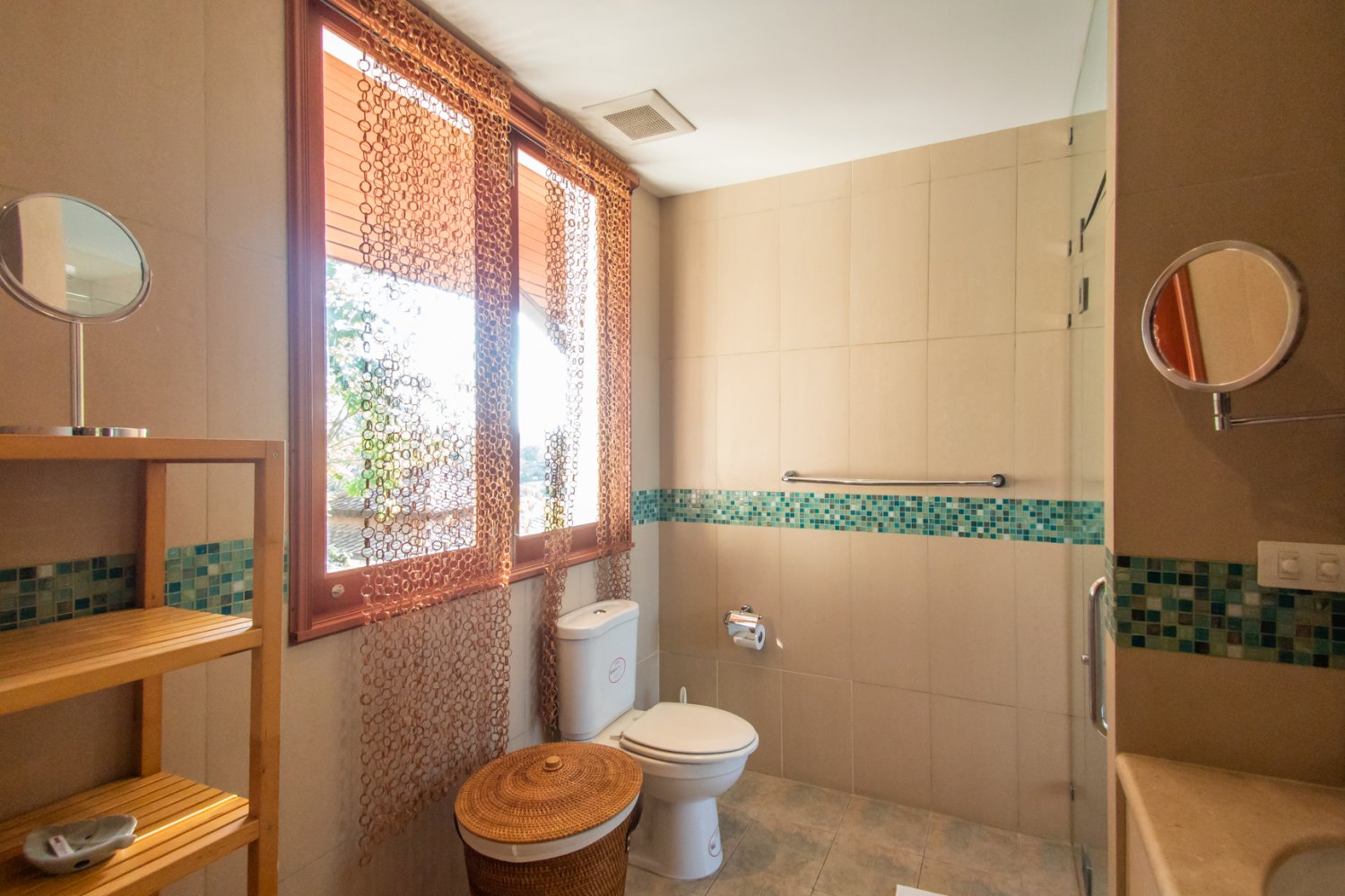 Property image - full photo 63