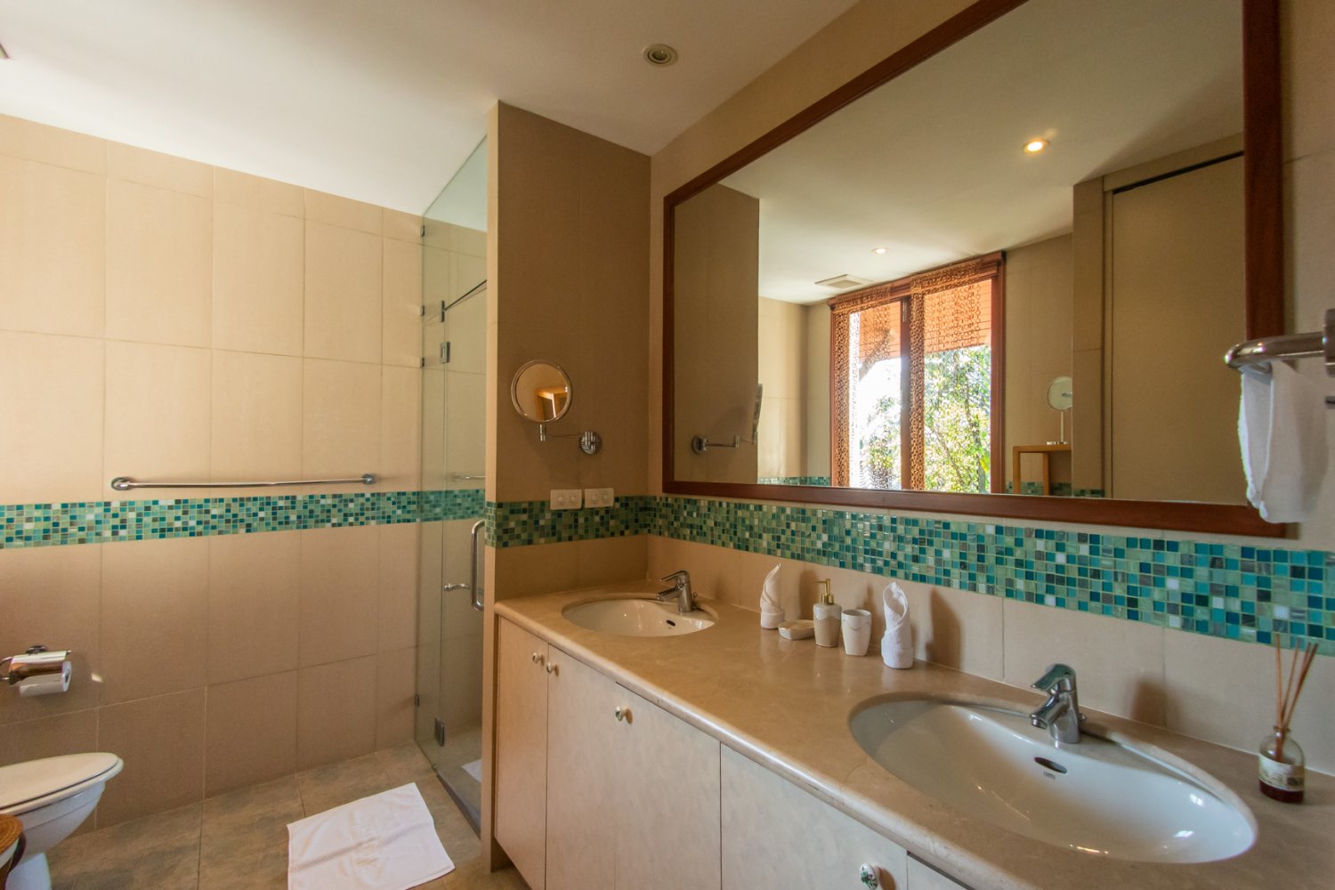 Property image - full photo 62