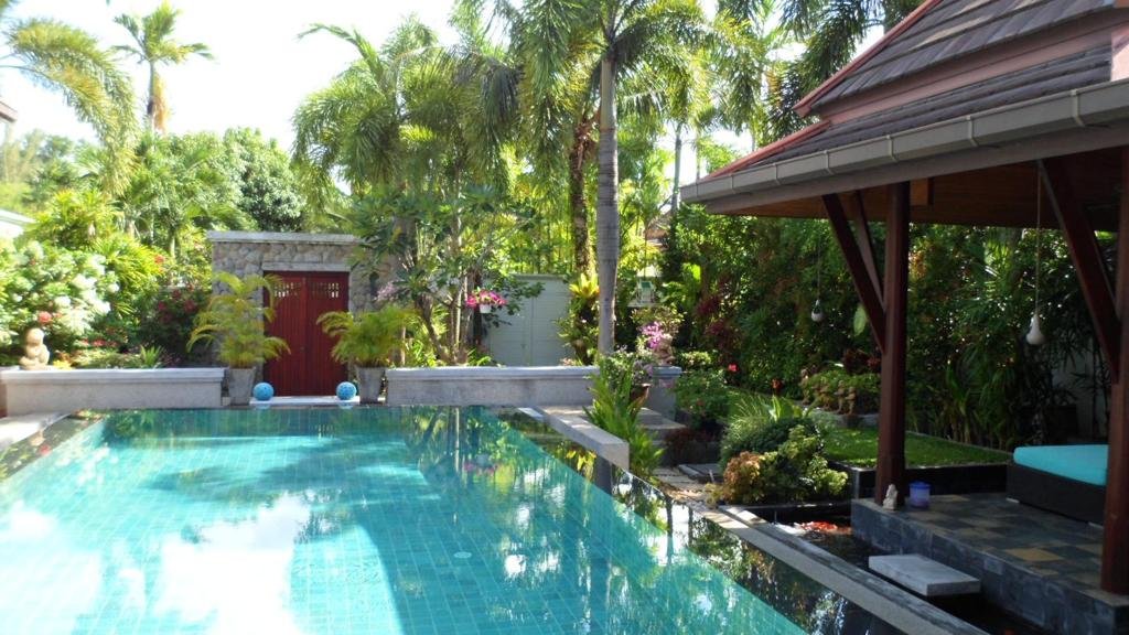 Property image - full photo 5