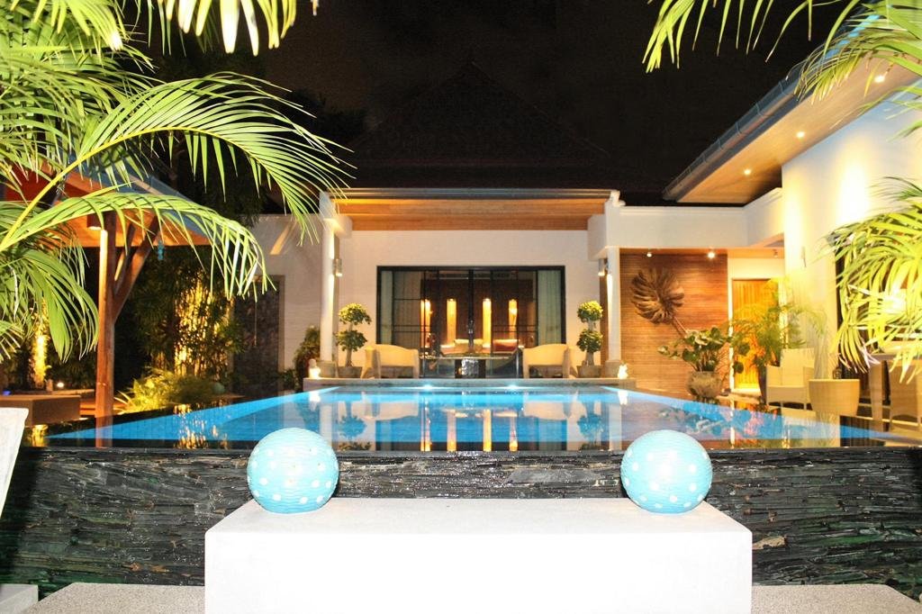 Property image - full photo 13