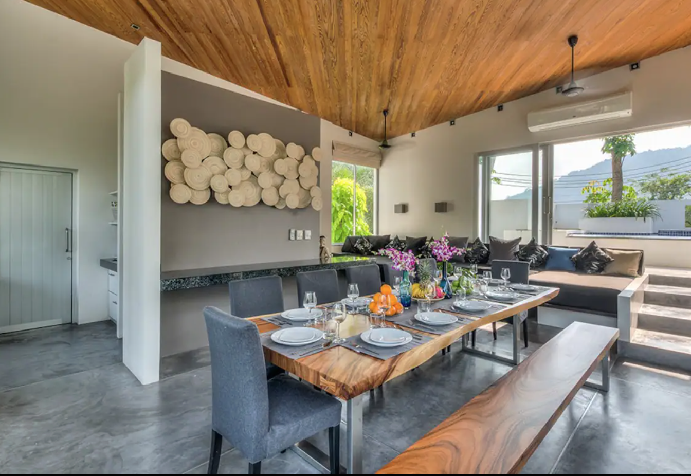 Property image - full photo 12