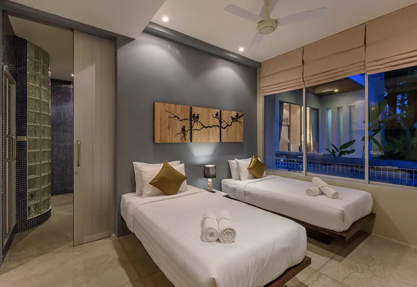 Property image - full photo 29