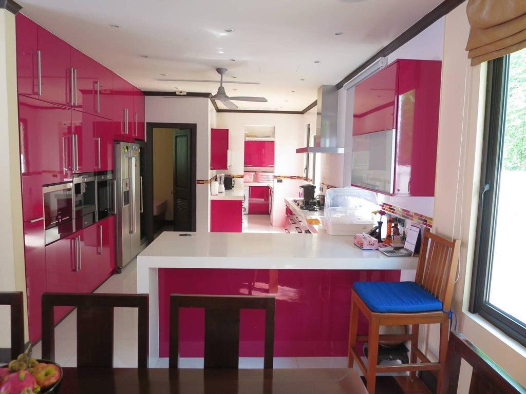 Property image - full photo 8