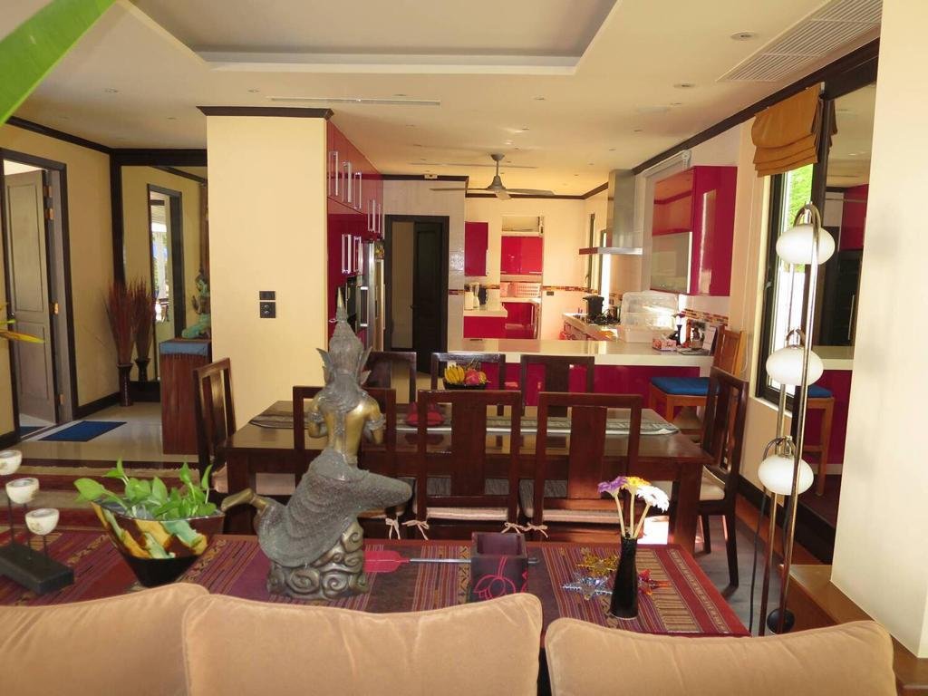 Property image - full photo 9