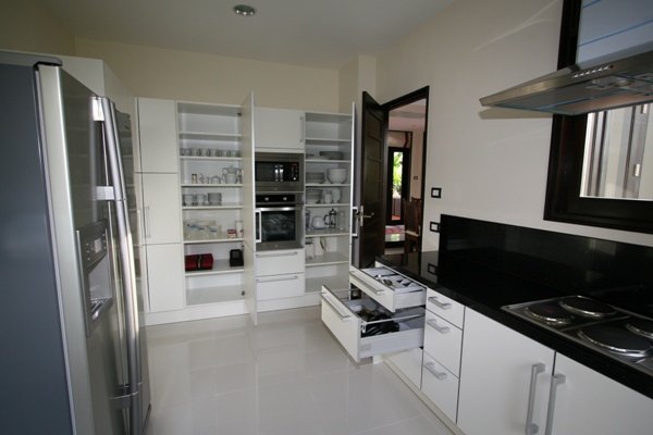 Property image - full photo 15