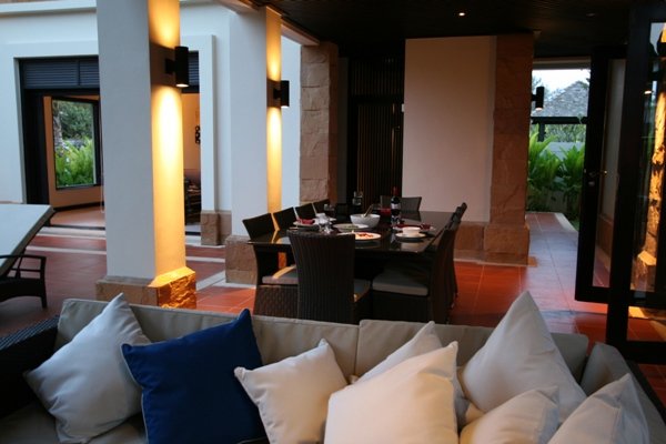 Property image - full photo 4