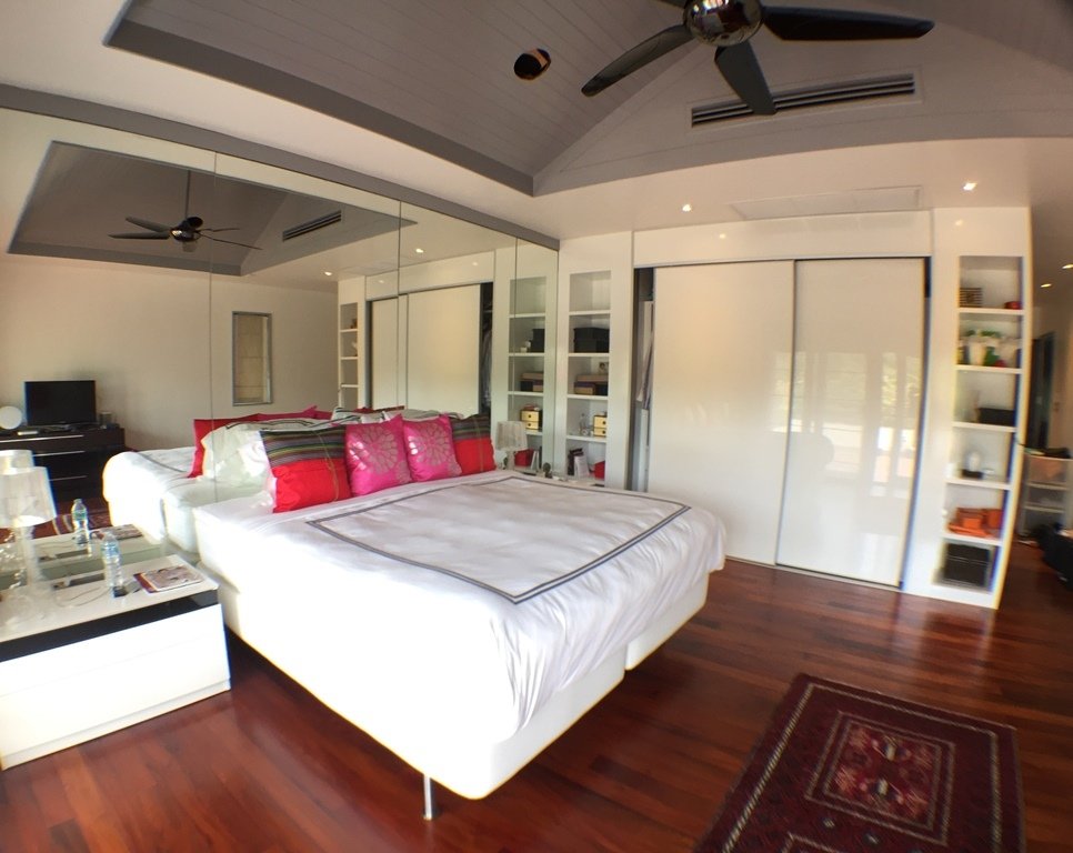 Property image - full photo 9