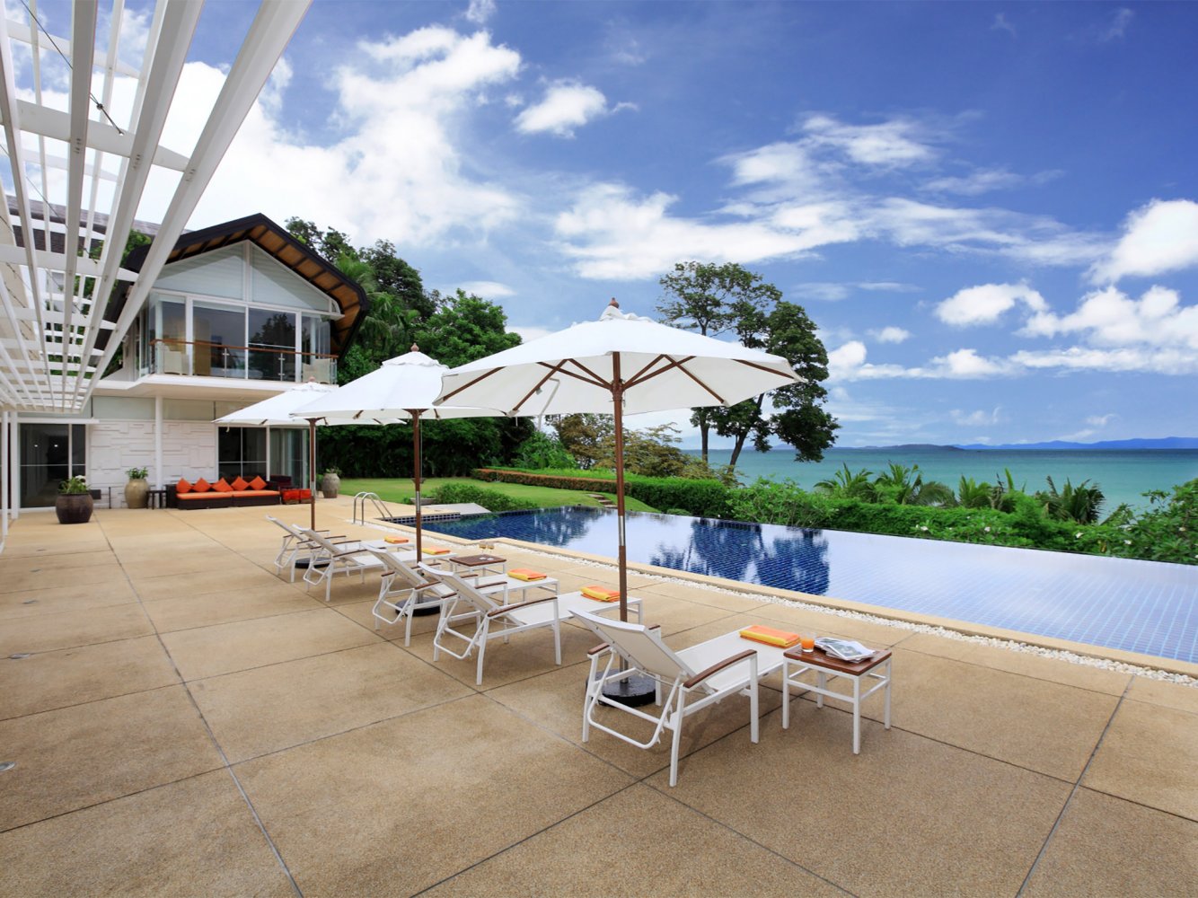Property image - full photo 15