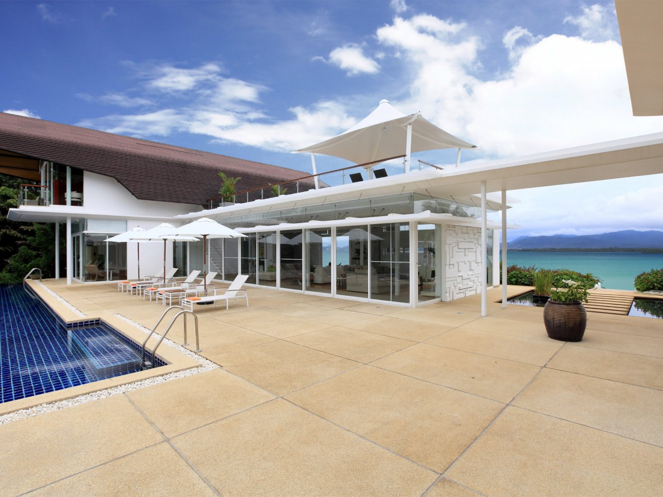 Property image - full photo 21