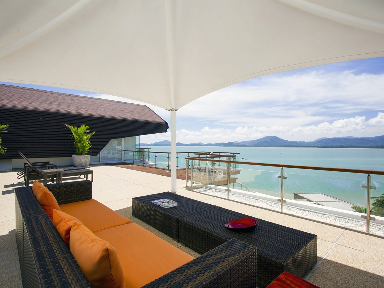 Property image - full photo 8