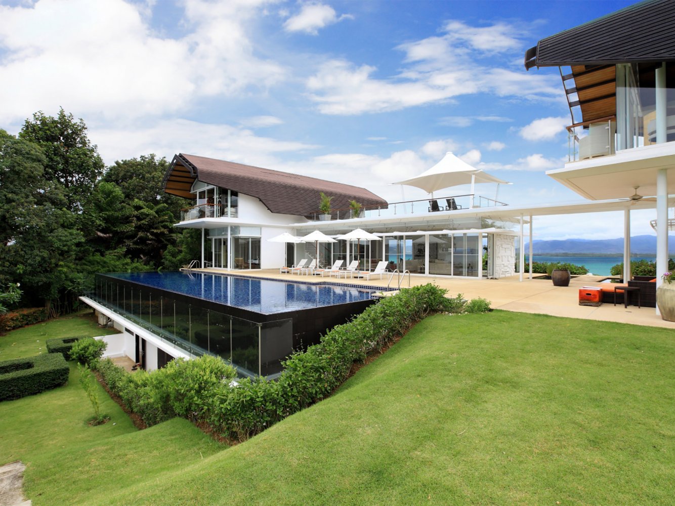 Property image - full photo 1