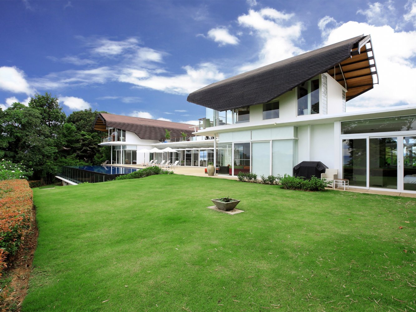 Property image - full photo 20
