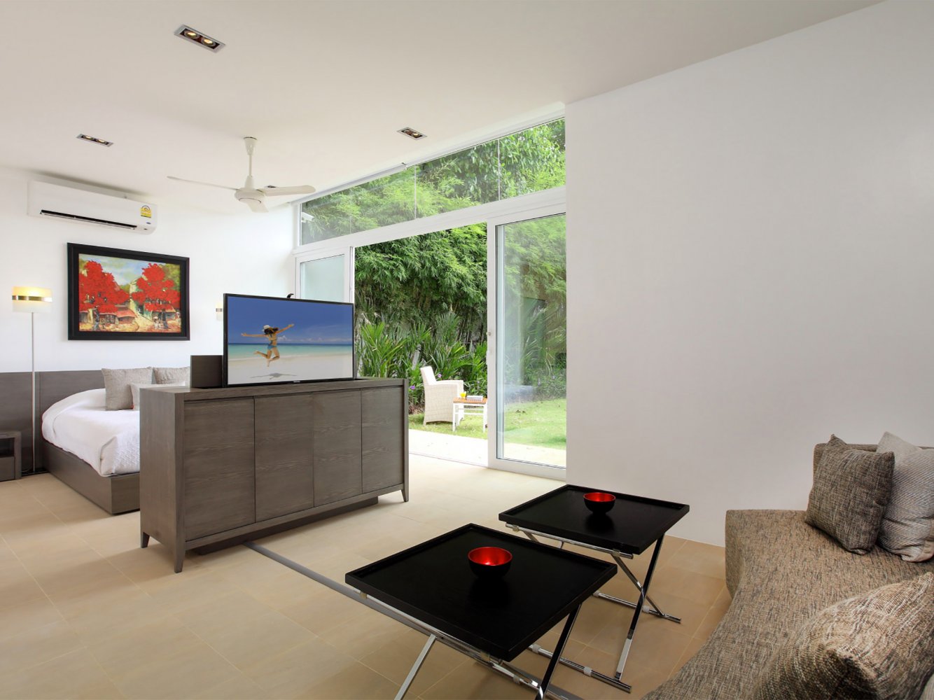 Property image - full photo 12