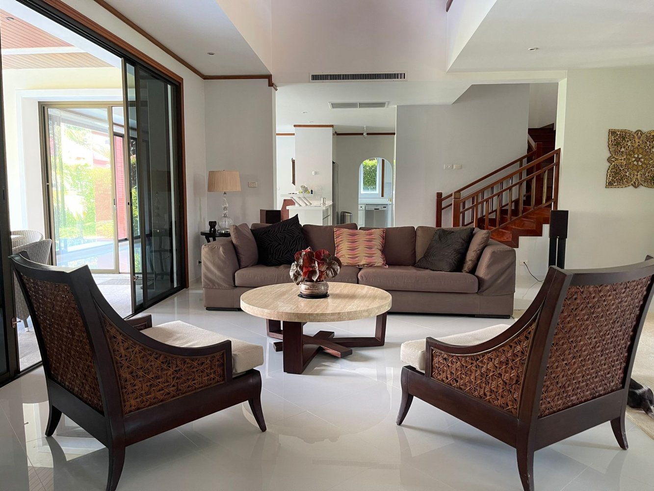 Property image - full photo 5