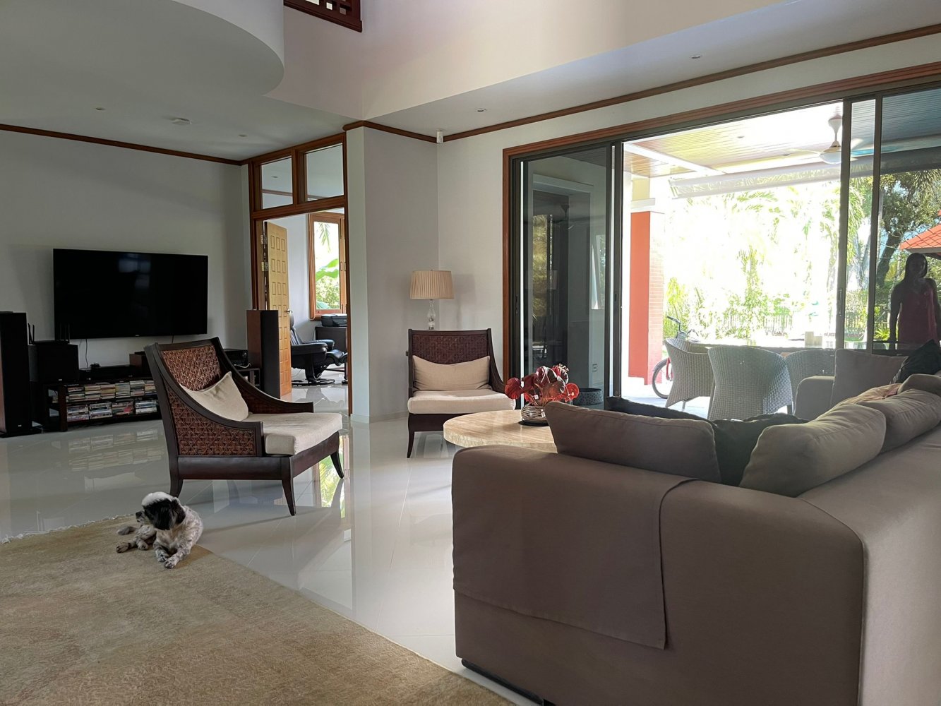 Property image - full photo 4
