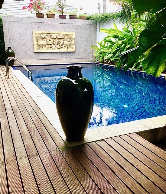 Property image - full photo 1