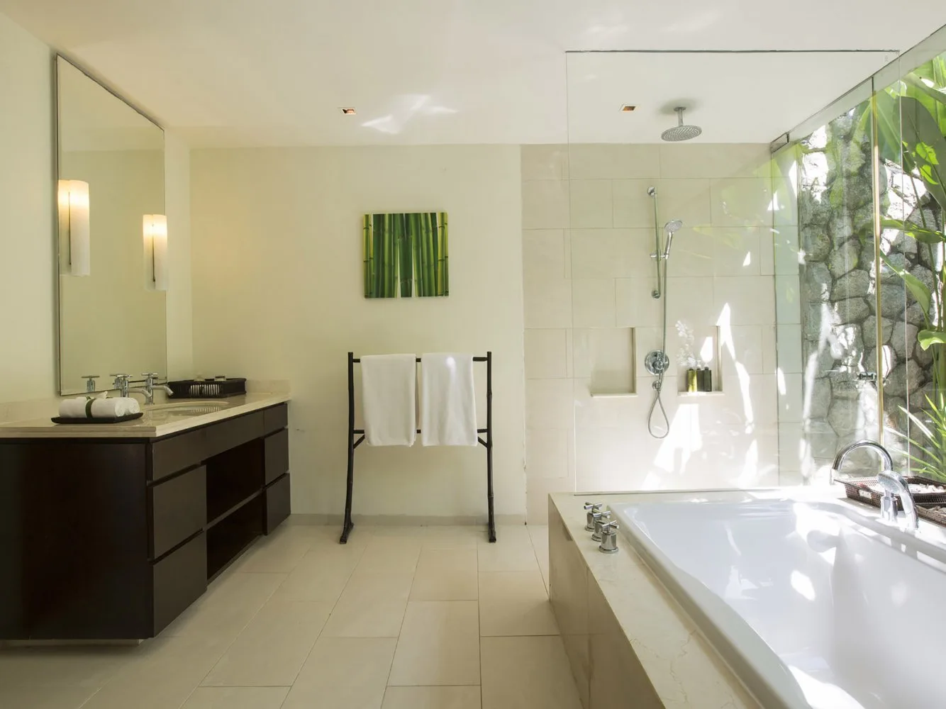Property image - full photo 22