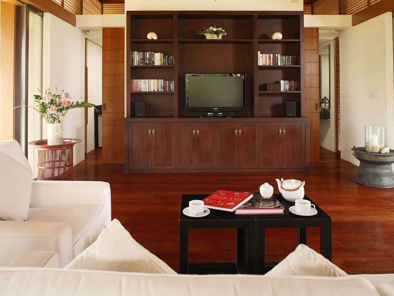 Property image - full photo 18