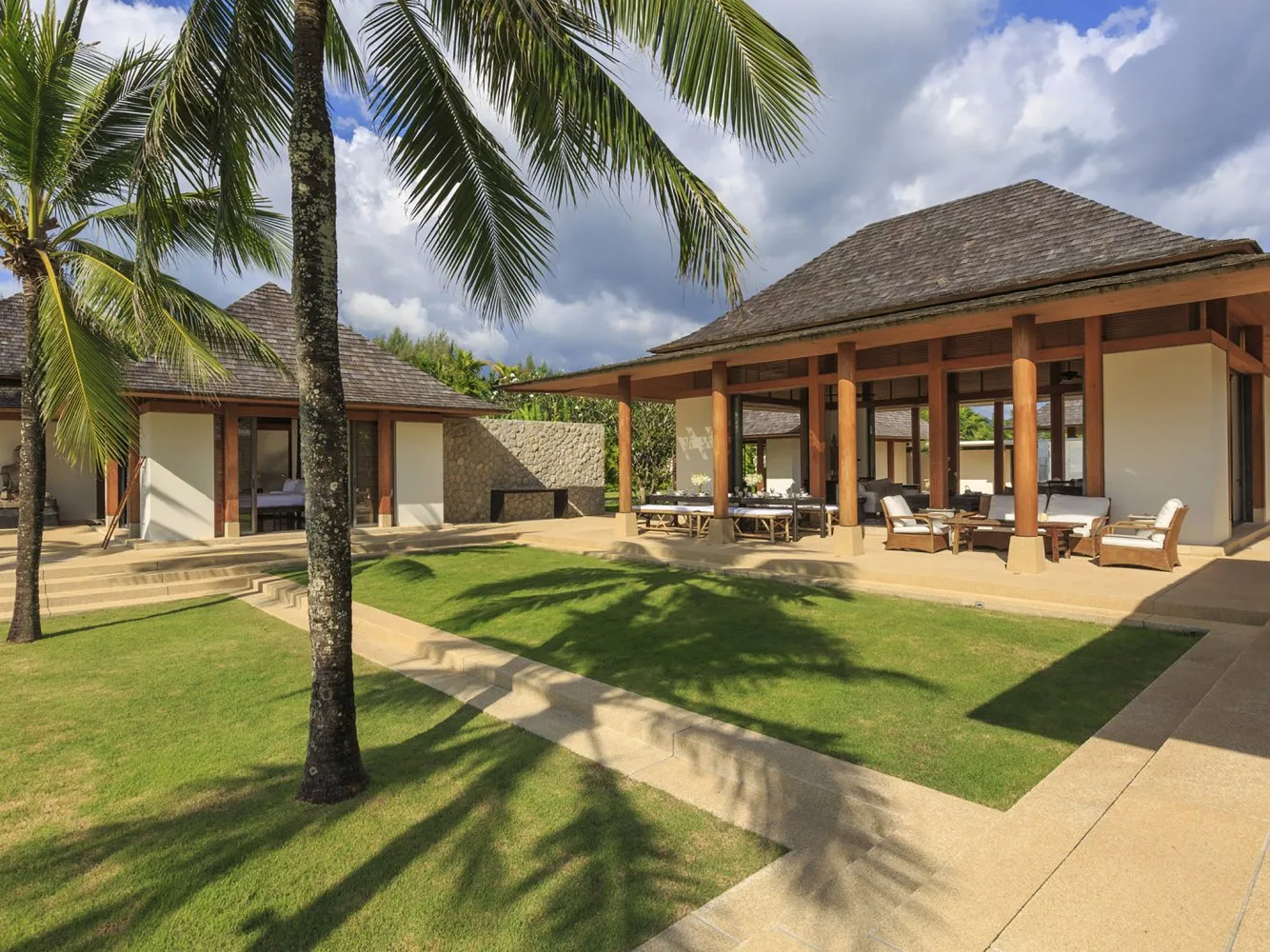 Property image - full photo 2