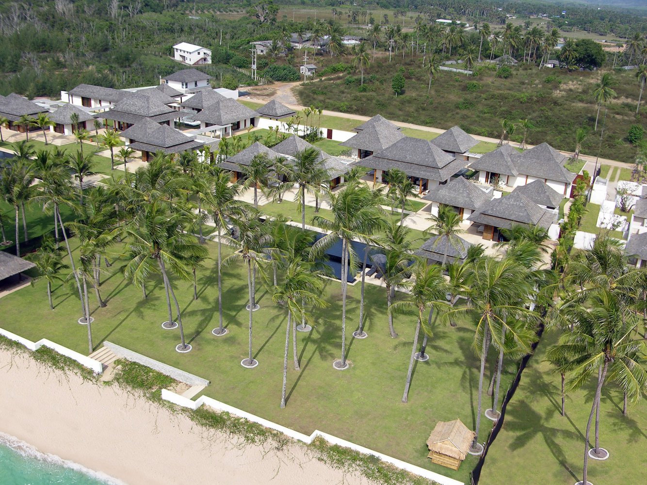 Property image - full photo 4