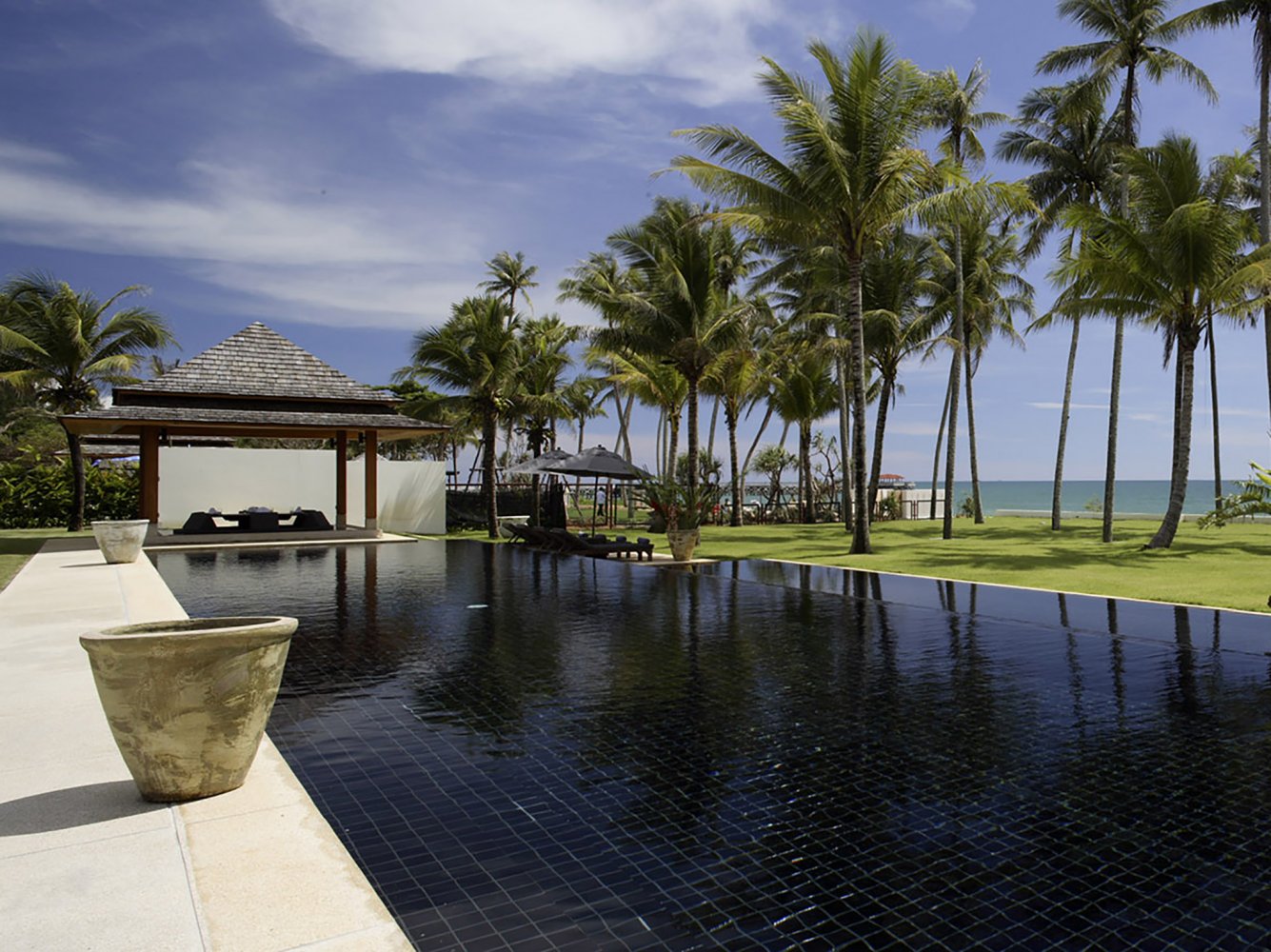 Property image - full photo 10