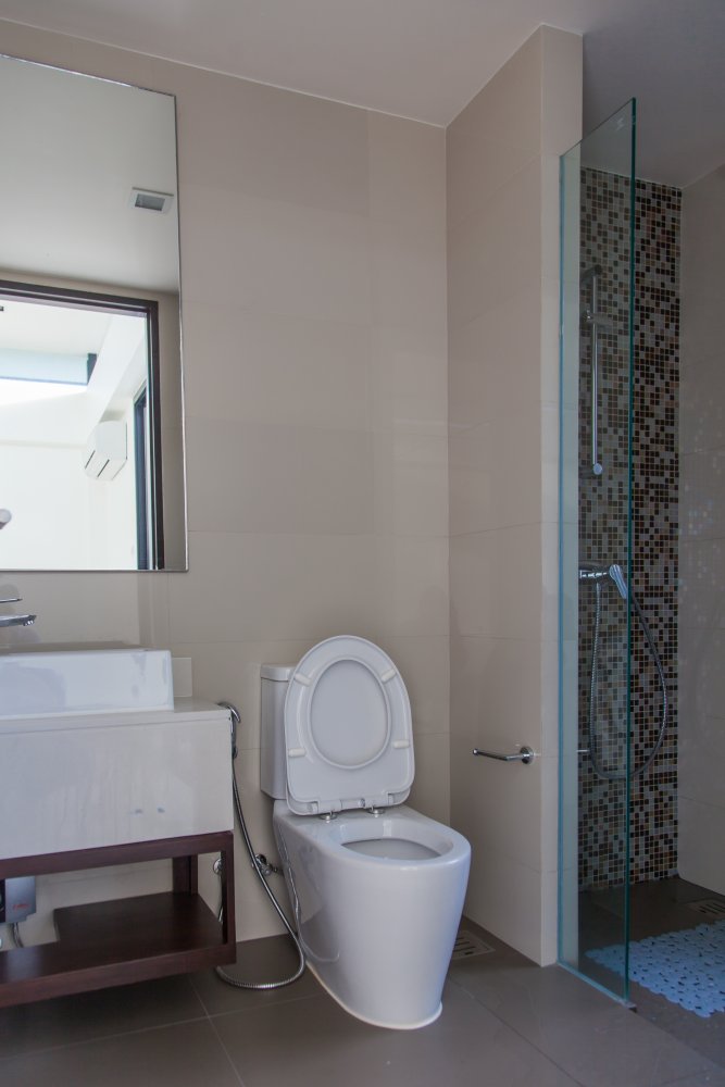 Property image - full photo 36