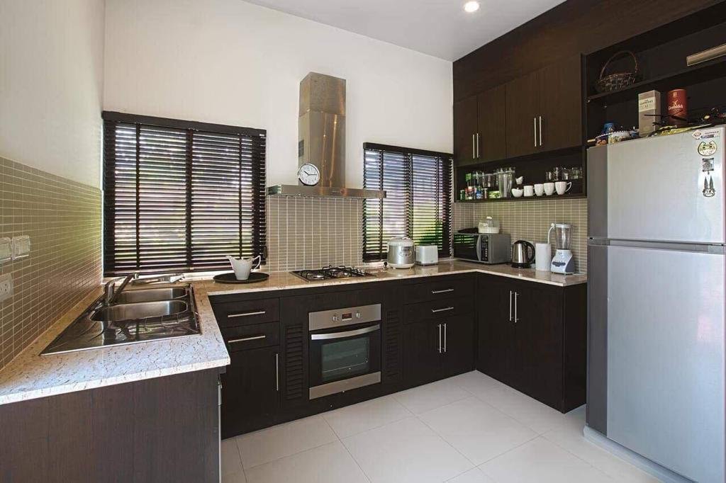 Property image - full photo 7