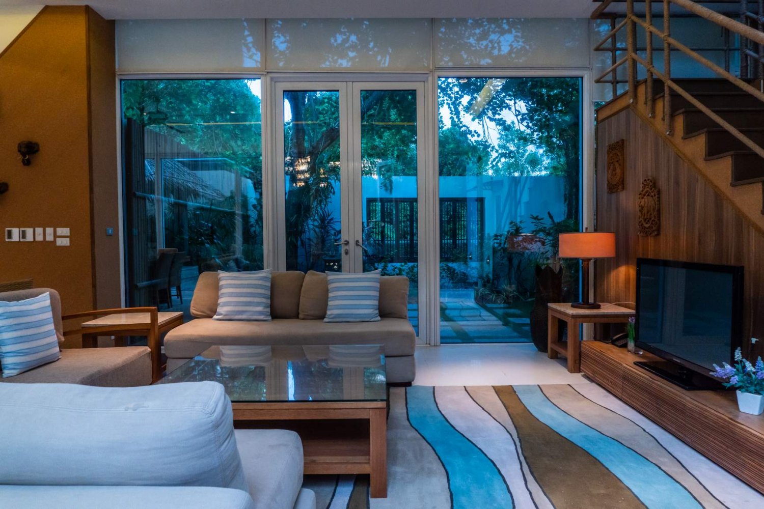 Property image - full photo 46