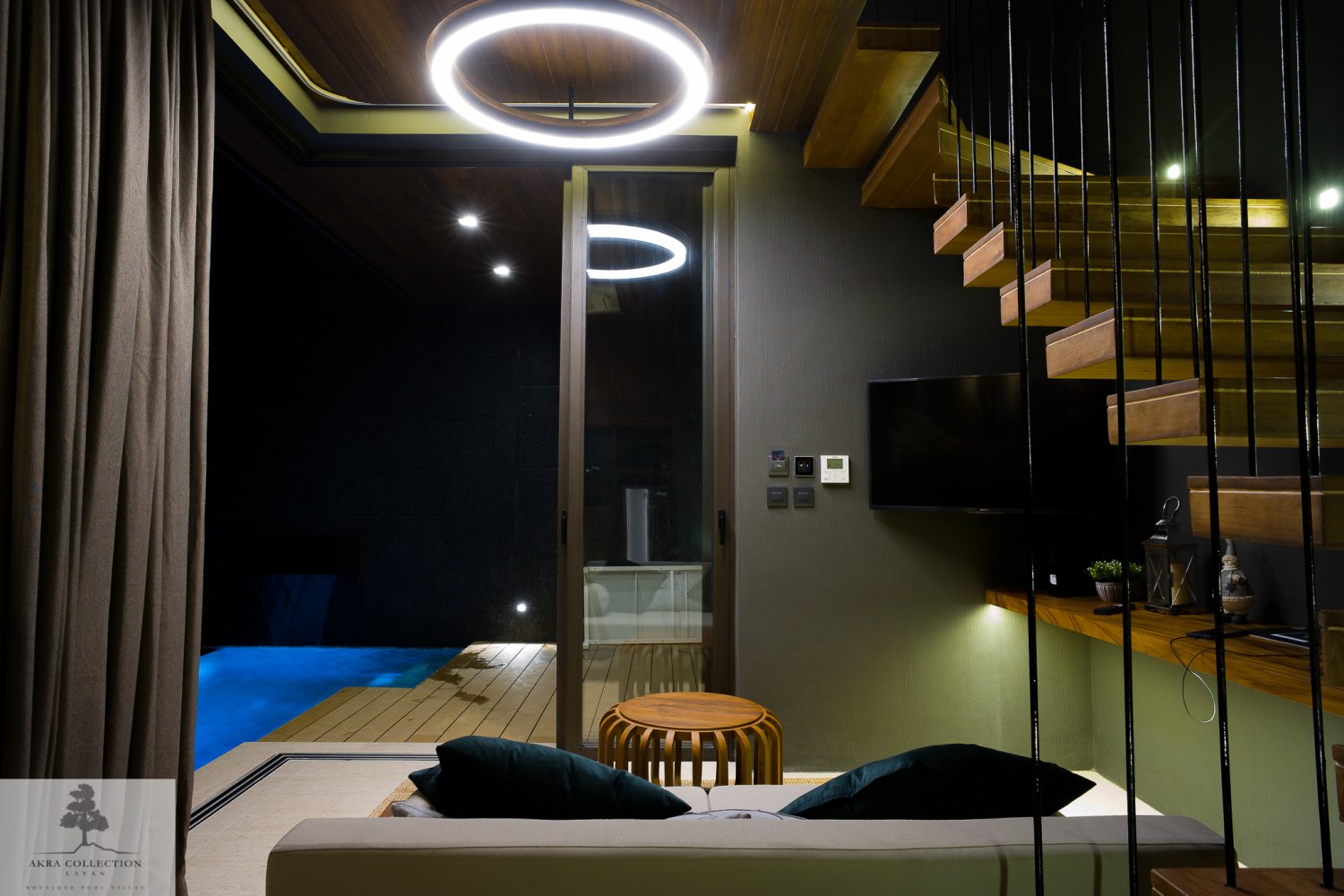 Property image - full photo 37