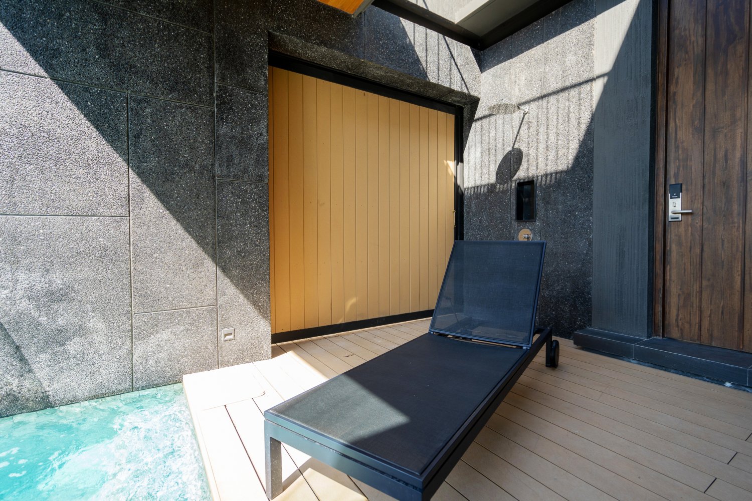 Property image - full photo 20